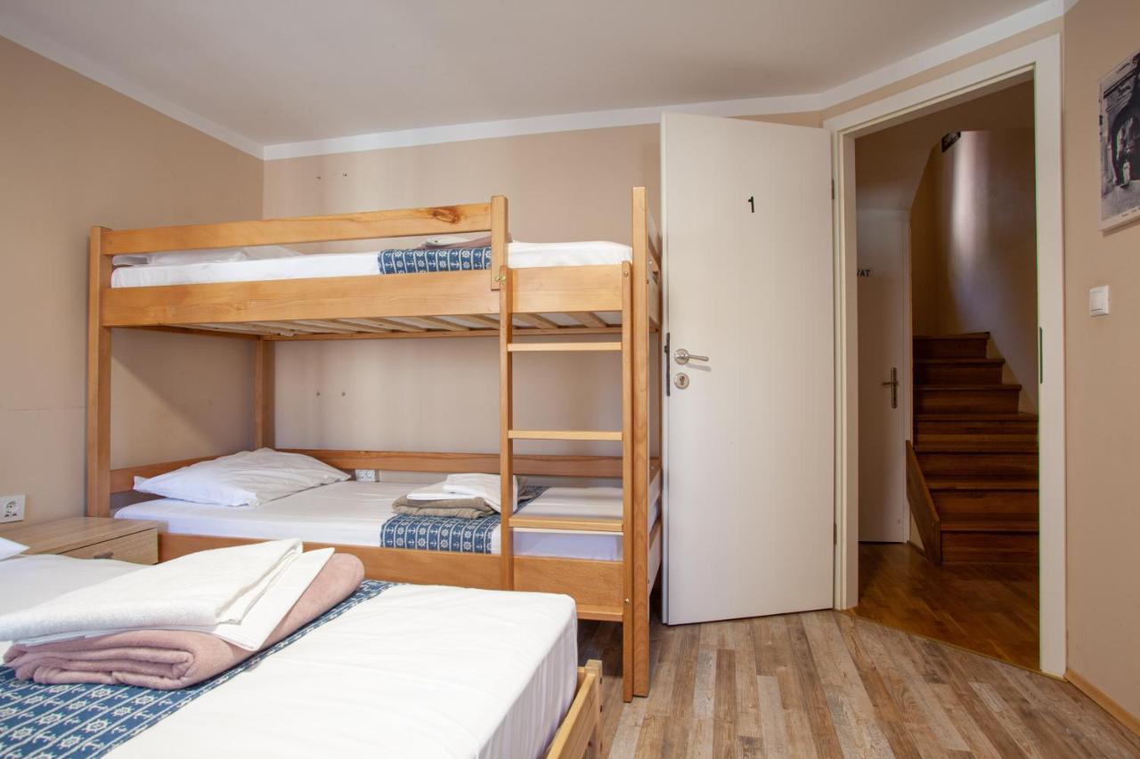 Hostel Adriatic Piran (Adults Only) Zewnętrze zdjęcie